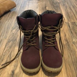 Forever boots (not timbs)